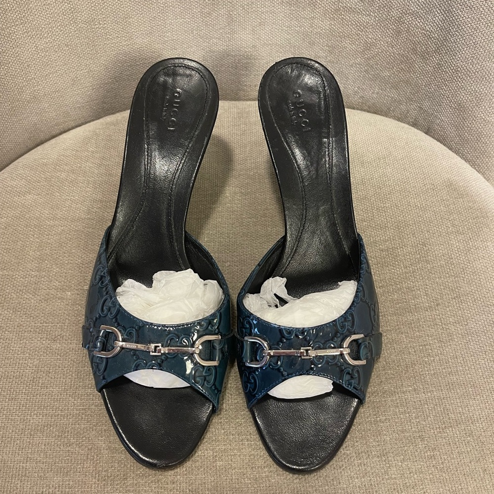 Vintage Gucci heeled sandals